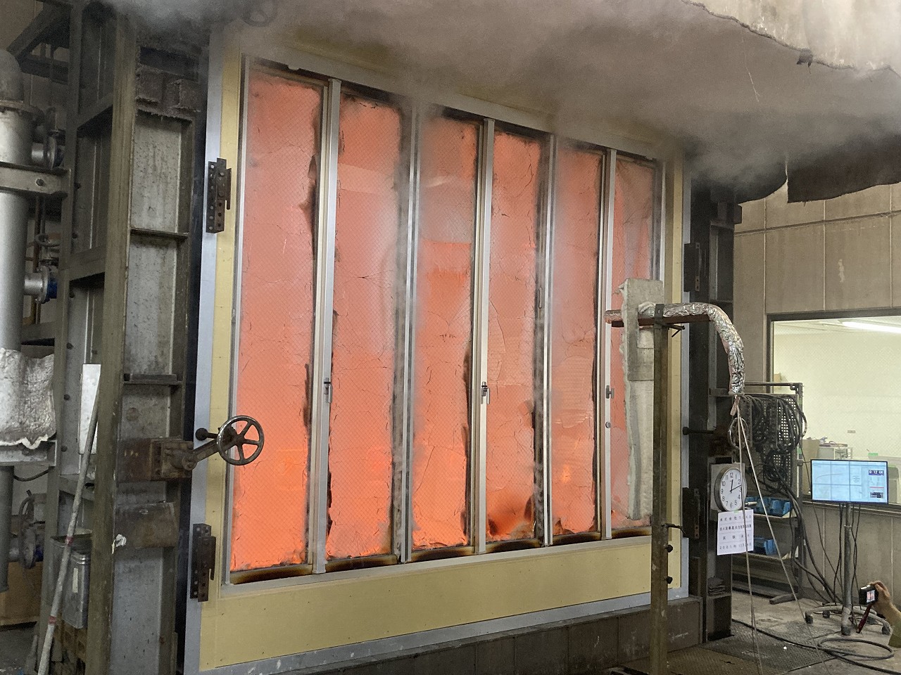 あけてんで防火設備複層ガラスタイプ