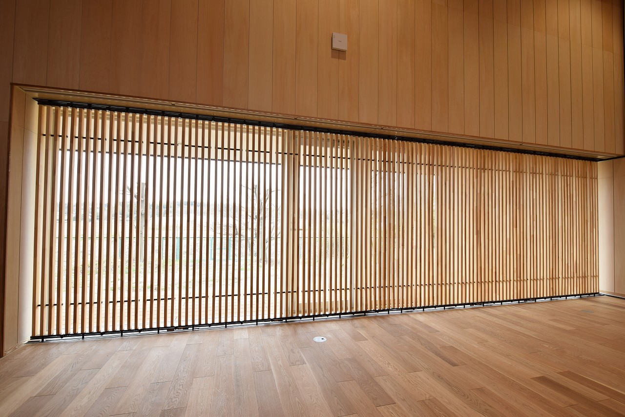 折りたたみ式防球建具 うららぎ